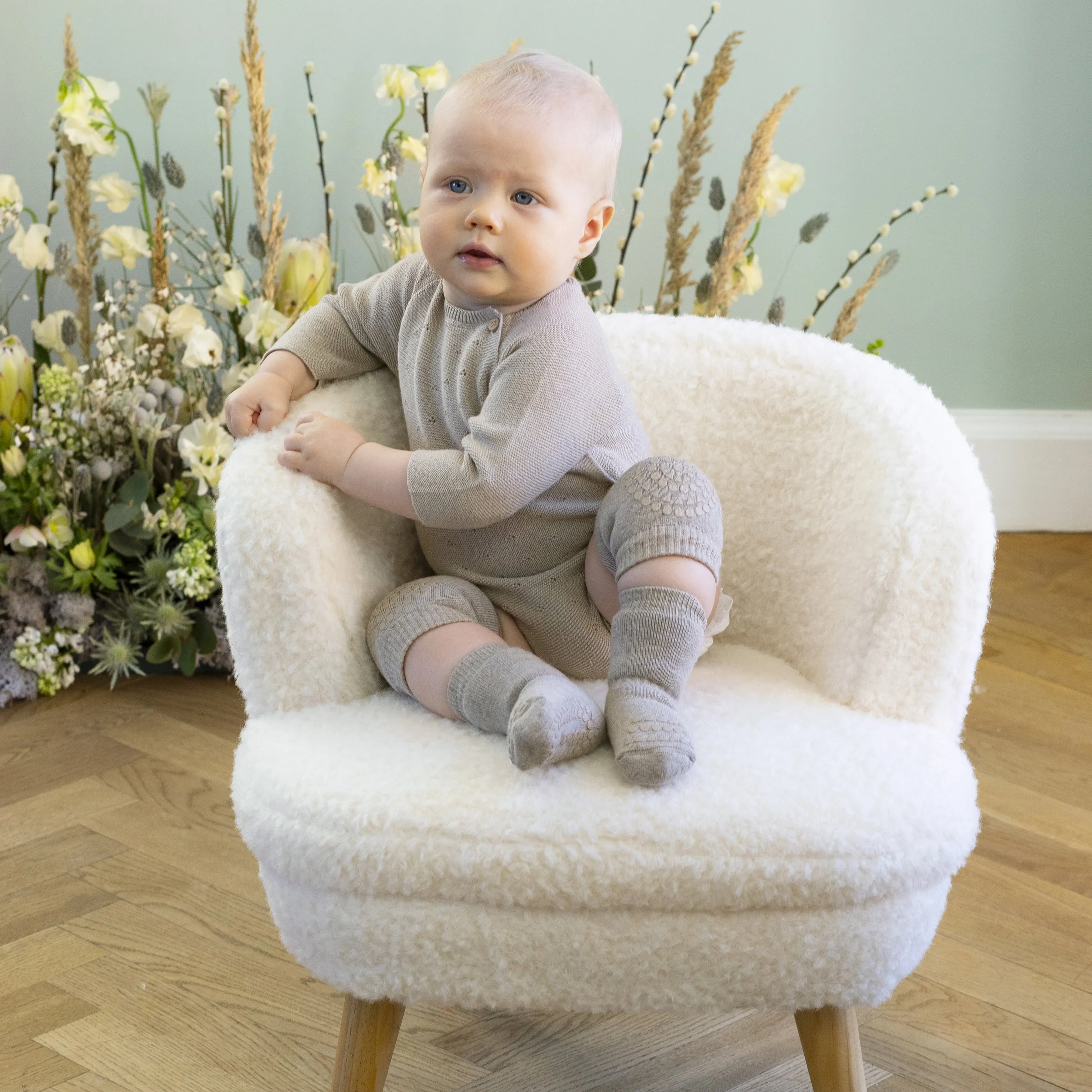 Baby anti-slip knee pad with grip for crawling - Sand