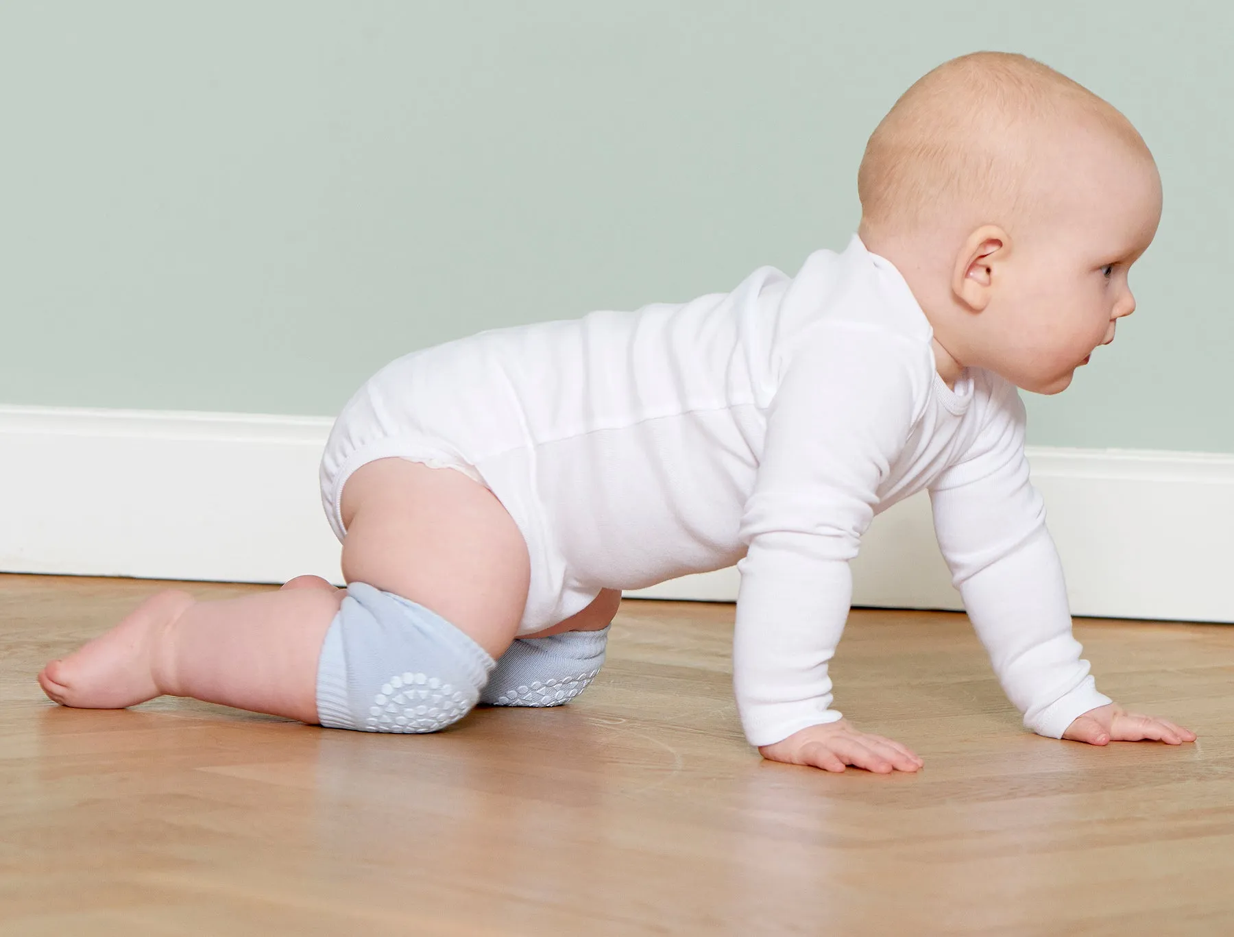 Baby anti-slip knee pad with grip for crawling - Sky Blue