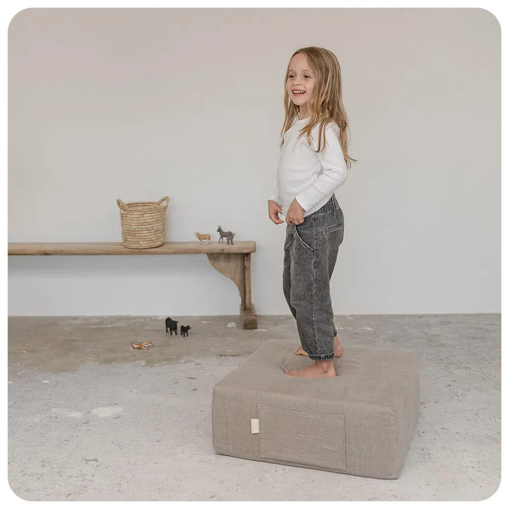 Maison Baba Baba Washed Linen Pouf Pale Pink